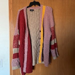 Ladies oversized cardigan with real buttons